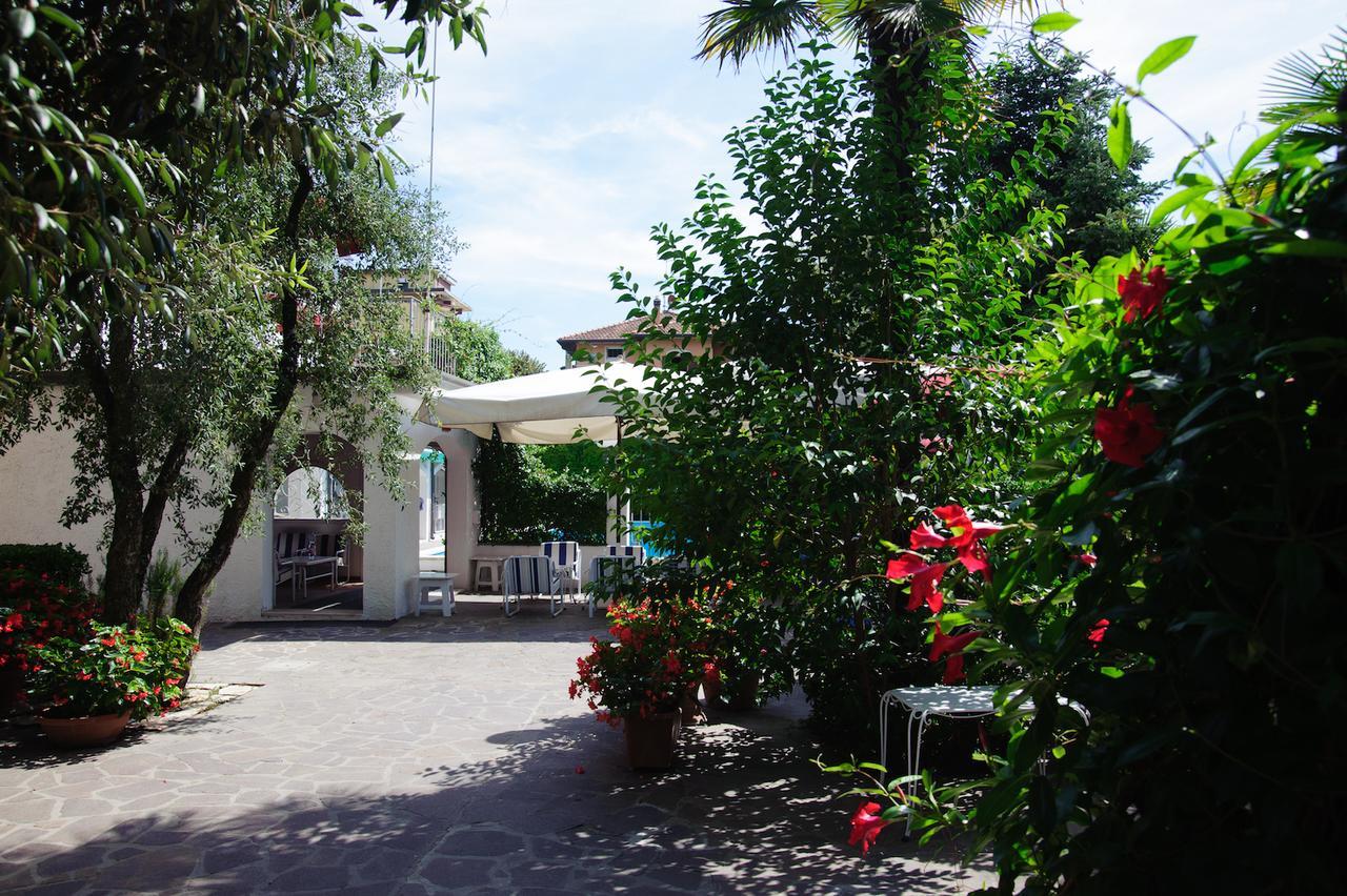 Hotel Nautic B&B Bellaria-Igea Marina Exterior photo