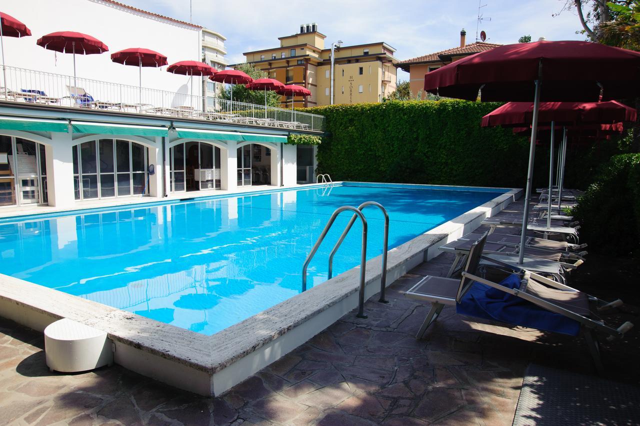 Hotel Nautic B&B Bellaria-Igea Marina Exterior photo